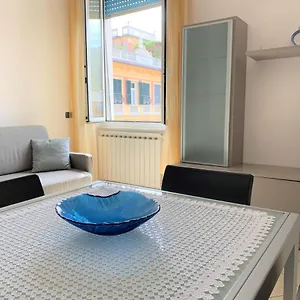 appartamenti-acquamarina-levanto.hotelitalianriviera.com/