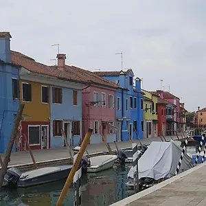 ca-84-burano.hotelslidodijesolo.com/